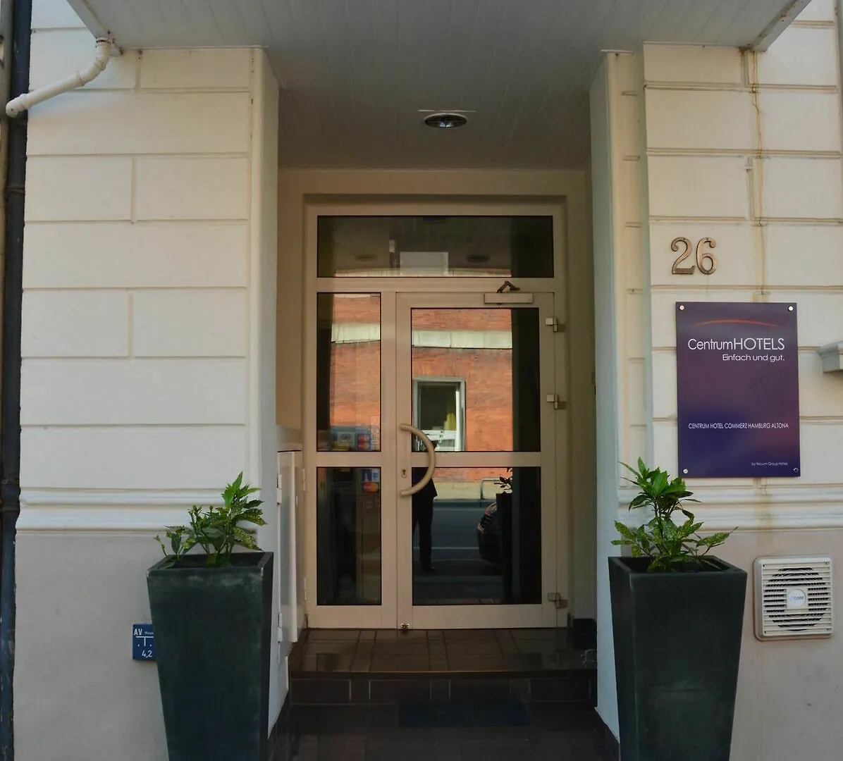 Centrum Hotel Commerz Am Bhf Hamburg Altona