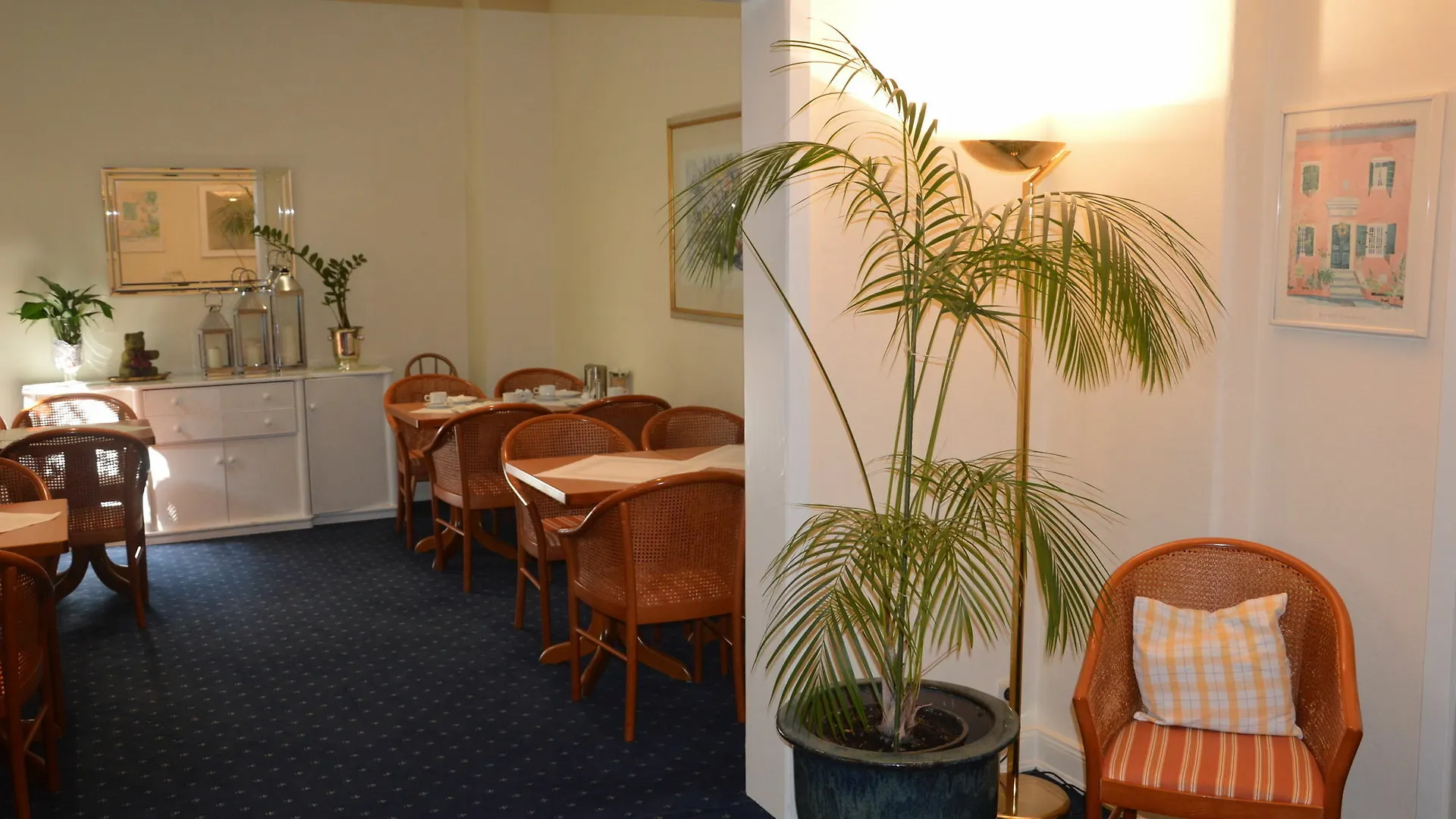 Centrum Hotel Commerz Am Bhf Hamburg Altona